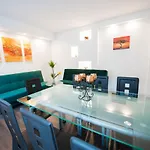 Daire Old Town, 3 Bdr Penthouse, 100 M2 With Terrace Vilnius