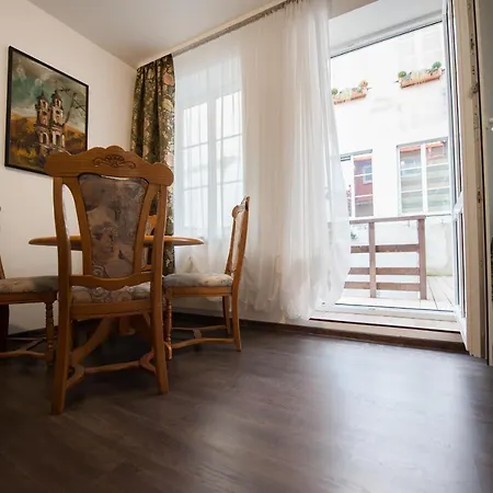 Old Town, 3 Bdr Penthouse, 100 M2 With Terrace