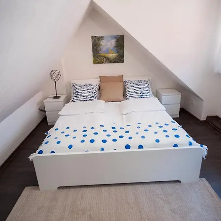 Old Town, 3 Bdr Penthouse, 100 M2 With Terrace דירה וילנה