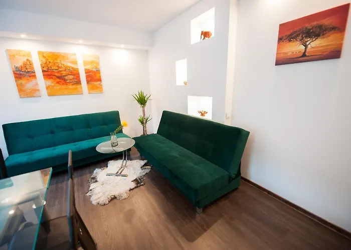 Old Town, 3 Bdr Penthouse, 100 M2 With Terrace Vilnius