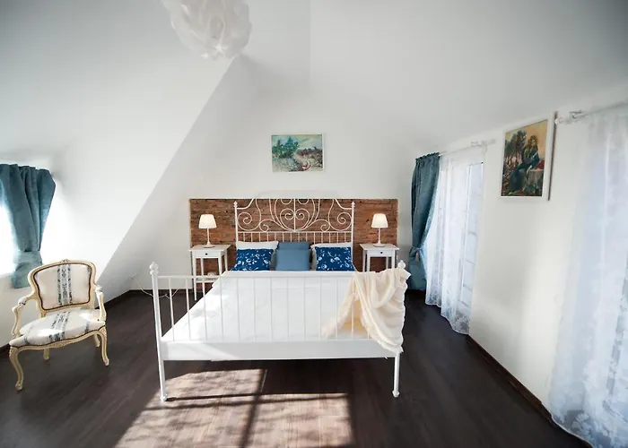 Old Town, 3 Bdr Penthouse, 100 M2 With Terrace Apartman Vilnius