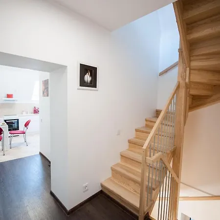 Апартаменты Old Town, 3 Bdr Penthouse, 100 M2 With Terrace Вильнюс