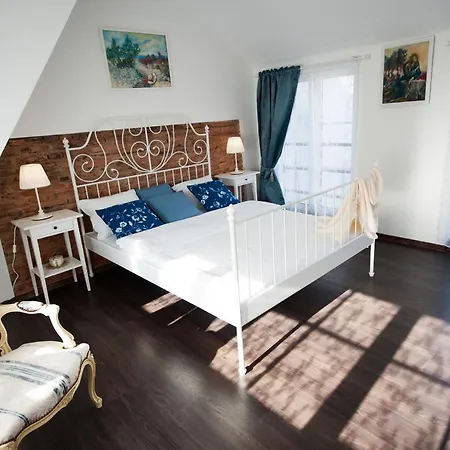 Old Town, 3 Bdr Penthouse, 100 M2 With Terrace *